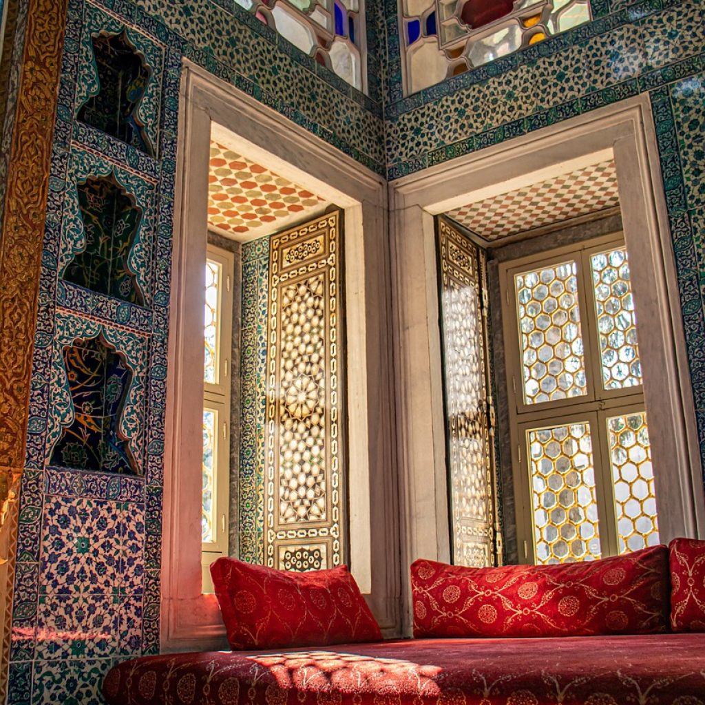 istanbul-tours-activities-topkapi-palace-harem