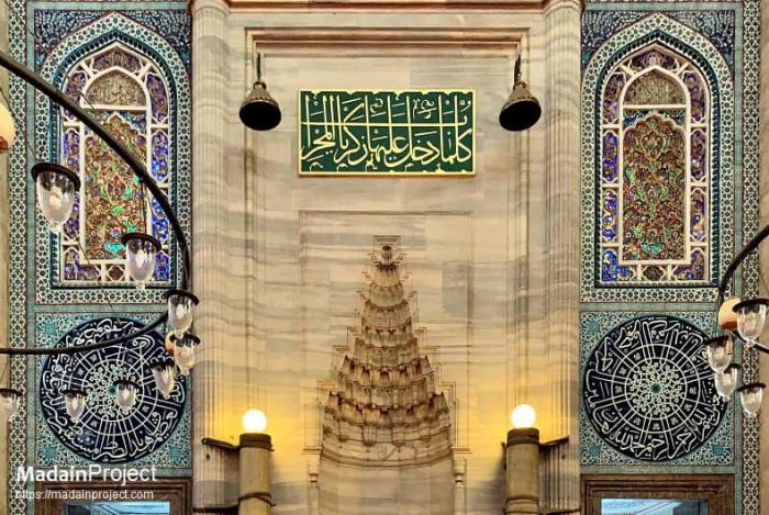 istanbul-tours-activities-blue-mosque-minbar